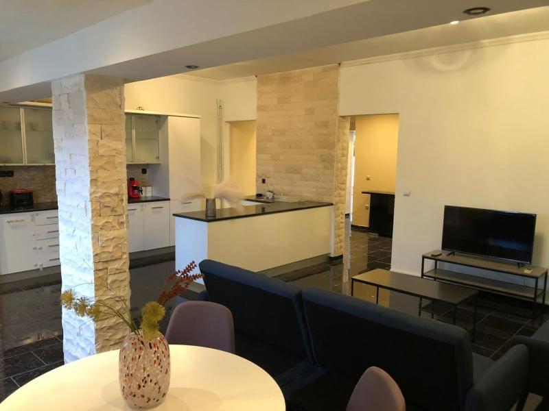 Luxury Apartments Christos جوفيا المظهر الخارجي الصورة
